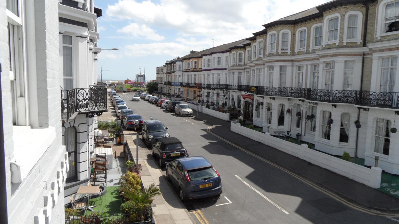 Seamore Guest House Great Yarmouth Buitenkant foto